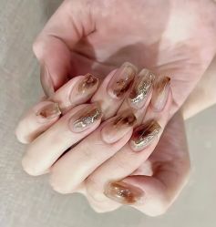 -悦指间美甲美睫