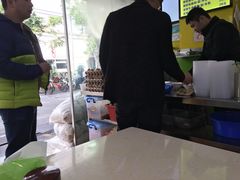 -江记普宁肠粉(国贸店)