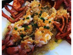 -四川小胡子海鲜(丁村万人海鲜广场店)