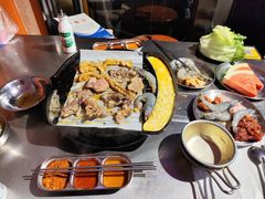 -阿亲家·韩式无限烤肉(花果园店)
