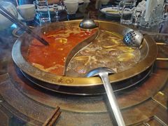 -小天鹅火锅·一线江景洪鼎旗舰店(洪崖洞店)