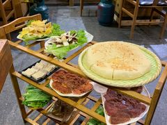 -有一锅·野生菌黑山羊腊排骨火锅(古城北门店)