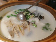 -姜君·千岛湖鱼头馆(浦东大道店)