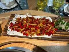 -一朵菌·野生菌探索家火锅(南亚店)