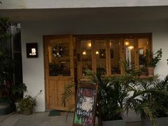 门面-In Cafe隐食研室