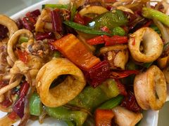 -覃记海鲜美食餐厅