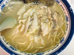 招牌黄鱼面-明呈黄鱼面馆(斜土路店)