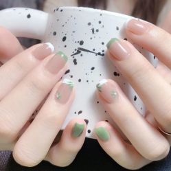 -悦指间美甲美睫