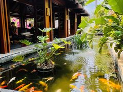 -三亚亚龙湾五号度假别墅酒店