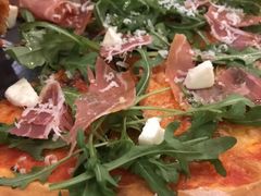 -WOLFGANG PUCK KITCHEN & BAR(迪士尼小镇店)
