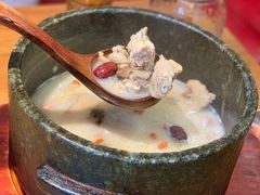 墨脱石锅鸡-敏珠拉姆藏餐·南京厨房(富春江东街店)