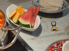 -尚尚仙·酸汤猪手·猪肚鸡火锅(华联万柳购物中心店)