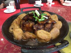 -红泥美食坊(良安路店)