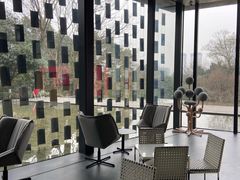 -知美术馆