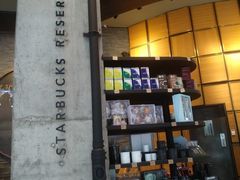 -星巴克臻选(惠州华贸天地1楼店)