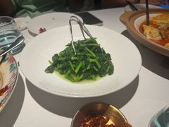 -耶里夏丽·丝路国际·新疆餐厅(浦东区东方路店)