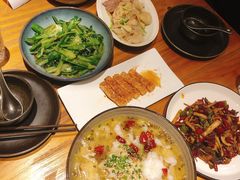 -十三式重庆江湖菜(金茂览秀城店)