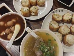 牛肉粉丝汤-哑巴生煎(临顿路店)