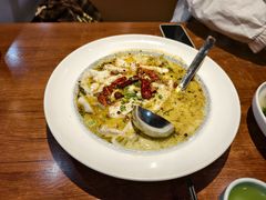 -鱼亨小鲜酸菜鱼(大信店)
