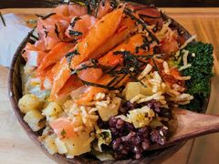 -Poke lemon海鲜波奇饭·柠檬茶(金碧开放小区店)