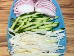 -合合春饼·酱骨·东北菜(潘家园店)
