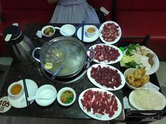 吊龙伴-八合里潮汕鲜牛肉火锅(深圳海岸城店)