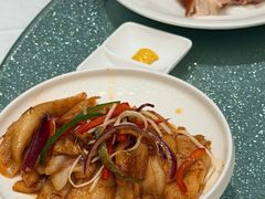 -来龙宴龙文化博物餐厅(假日广场店)