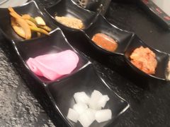 -烤路里·韩国品质自助烤肉(石路天虹4号店)