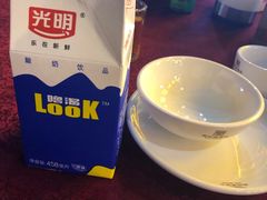 他们喝酒我喝奶-樊记王·朝阳烧烤粥吧(星沙店)