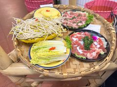 -卤校长重庆火锅(恒隆广场店)