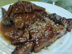 烧鹅拼烧排骨-大自然美食农庄(广州南站店)