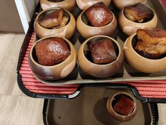 -皇饭儿餐饮管理有限公司(赞成大厦店)