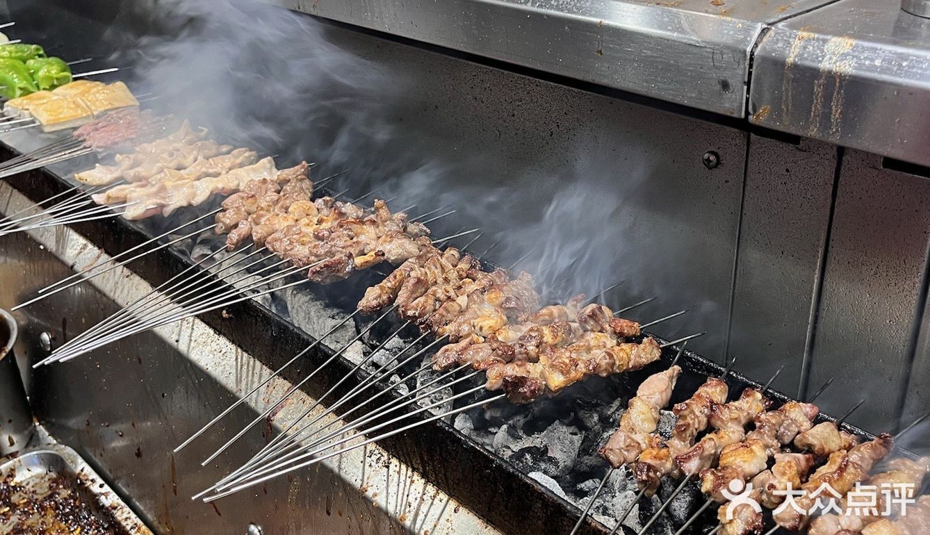 火爆徐州的烧烤终于来昆山了 听说他们家是地道的徐州烧烤