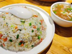 扬州炒饭-苹果树下艺术餐厅(宋庄店)