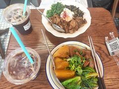 -CowCow其其·牛杂咖啡公司(六运店)