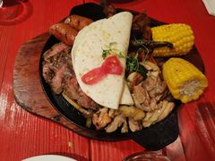 -Pistolera Mexican Cantina女枪手墨西哥餐厅(碧云路店)