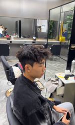 -尤司男士国潮理发馆