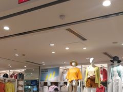-优衣库(上海虹口龙之梦店)