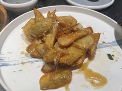 -五谷丰登农家院·地道胶东菜·海鲜烧烤(威海店)