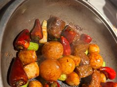 石锅花椒牛小排-新荣记(BFC外滩金融中心店)