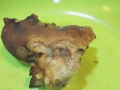 猪蹄-老上海馄饨铺(浙江中路店)