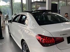 -宁波之星奔驰4S店(海曙店)