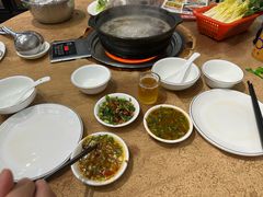 -濠轩阁特色生蚝火锅总店