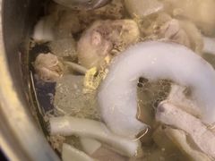 -润园四季椰子鸡火锅(海上世界店)