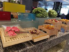 -梅园国际大酒店·自助餐厅(光明港店)