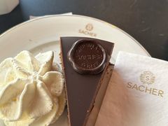 -Cafe Sacher(WIEN)
