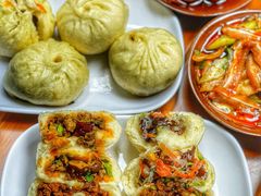 -李与白包子铺(桐梓林店)