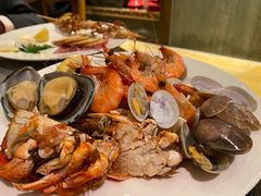 -怡咖啡海鲜自助餐厅(浦东香格里拉店)