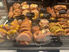 -BUTTERFUL&CREAMOROUS 黄油与面包(西单大悦城店)