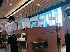 -海底捞火锅(新松江路店)
